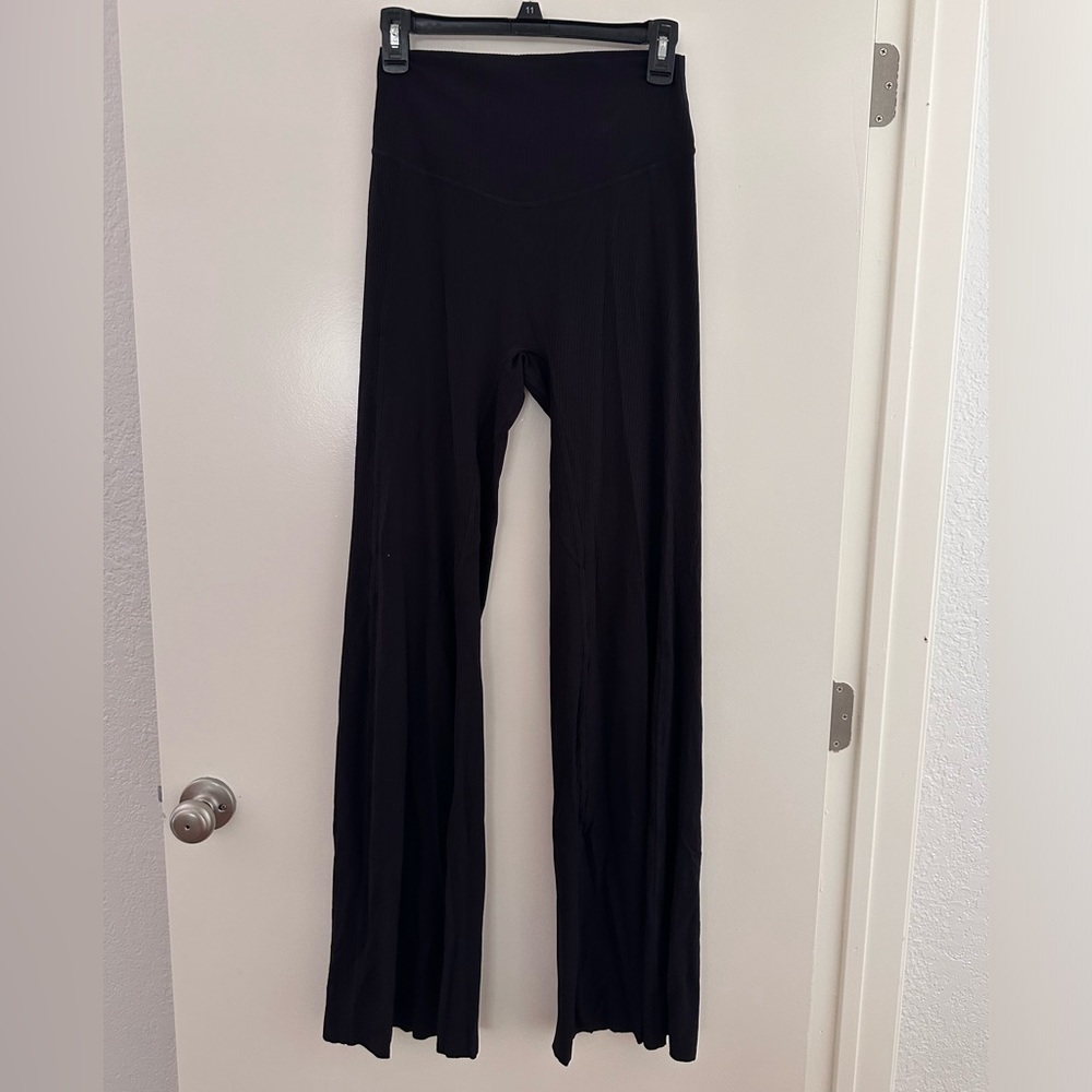 Vitality Cloud II Rib Wide Leg Trouser